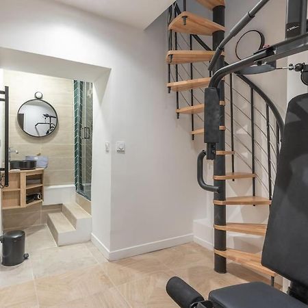 Appartement Magnifique Et Relaxant Avec Sauna Paris Exteriör bild