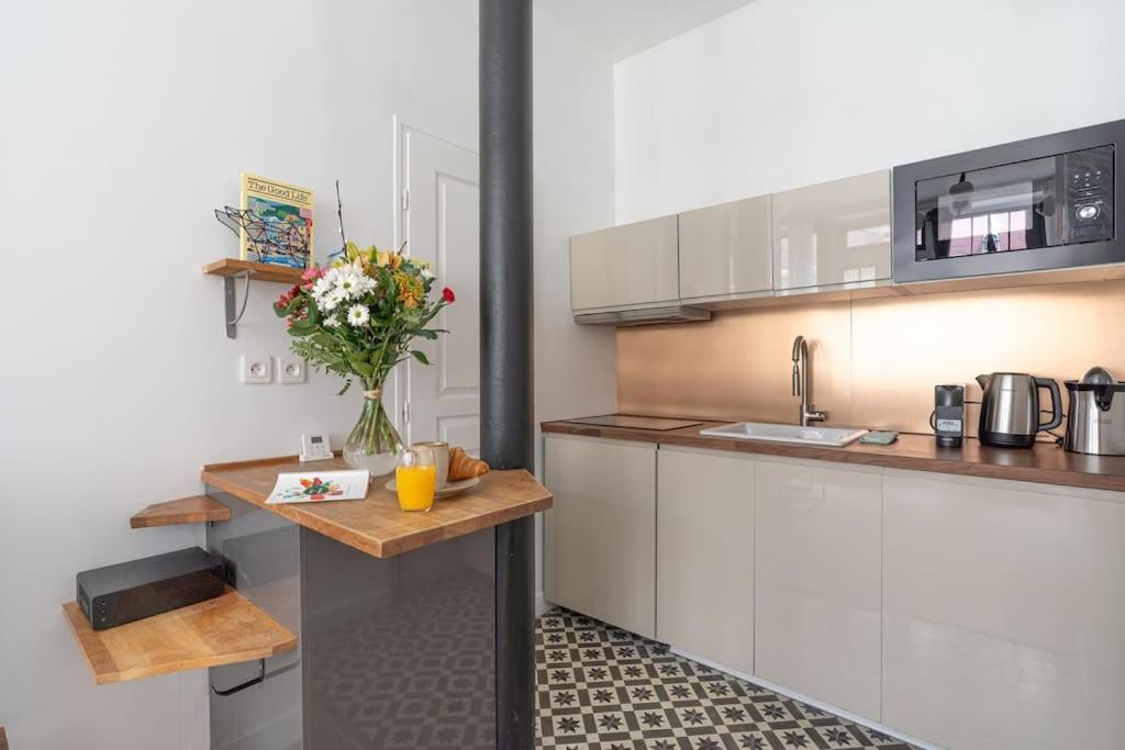 Appartement Magnifique Et Relaxant Avec Sauna Paris Exteriör bild